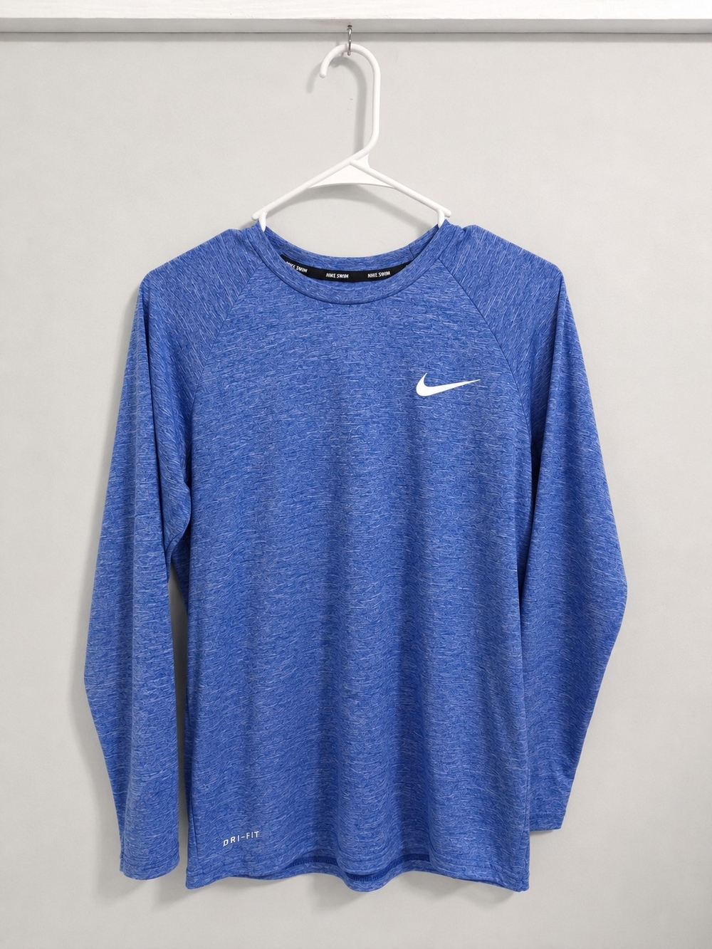 Nike Swim Men's Small Long-Sleeve Dri-FIT Crew Neck - Heather Royal Blue